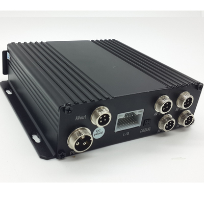 AHD 1080P 4G GPS SD Bus Fahrzeug Reisedatenrekorder Mit WLAN-Brennstoffniveau-Überwachung Personen-Zählsystem