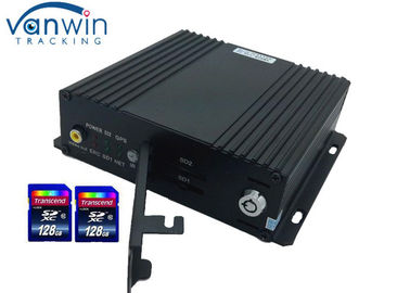 Transportieren Sie LKW und Taxi Cctv-Kamera-stoßsicheren 4 Kanal MDVR mit Fernbedienung GPSs Wifi 3G