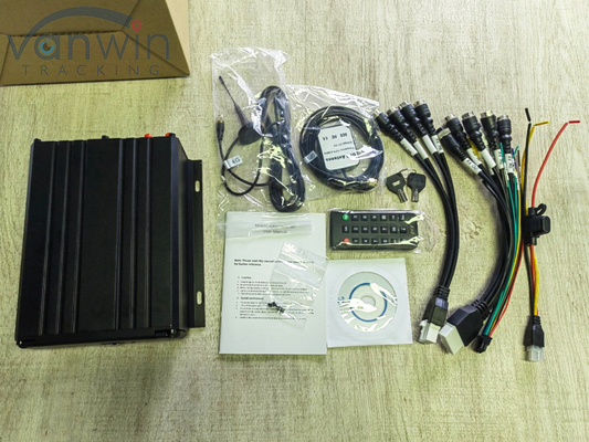 8-Kanal-Festplatte SD-Karte Mobil DVR H.264 Car MDVR für die Überwachung der Fahrzeugsicherheit