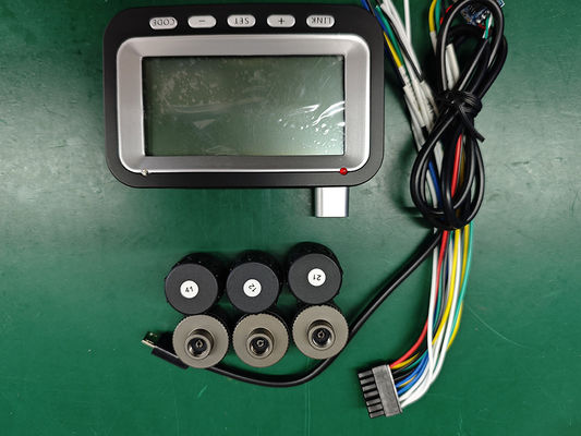 AHD 1080P Unterstützung Ölstand und Reifendrucküberwachung 8-Kanal-Video-Recorder MDVR für Lastwagen/Logistikfahrzeuge