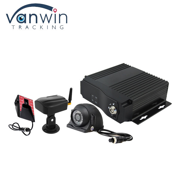 8ch 4G GPS MDVR ADAS DSM Kamera mit GPS mobile DVR Fahrzeuge CCTV AI MDVR Auto schwarze Schachtel